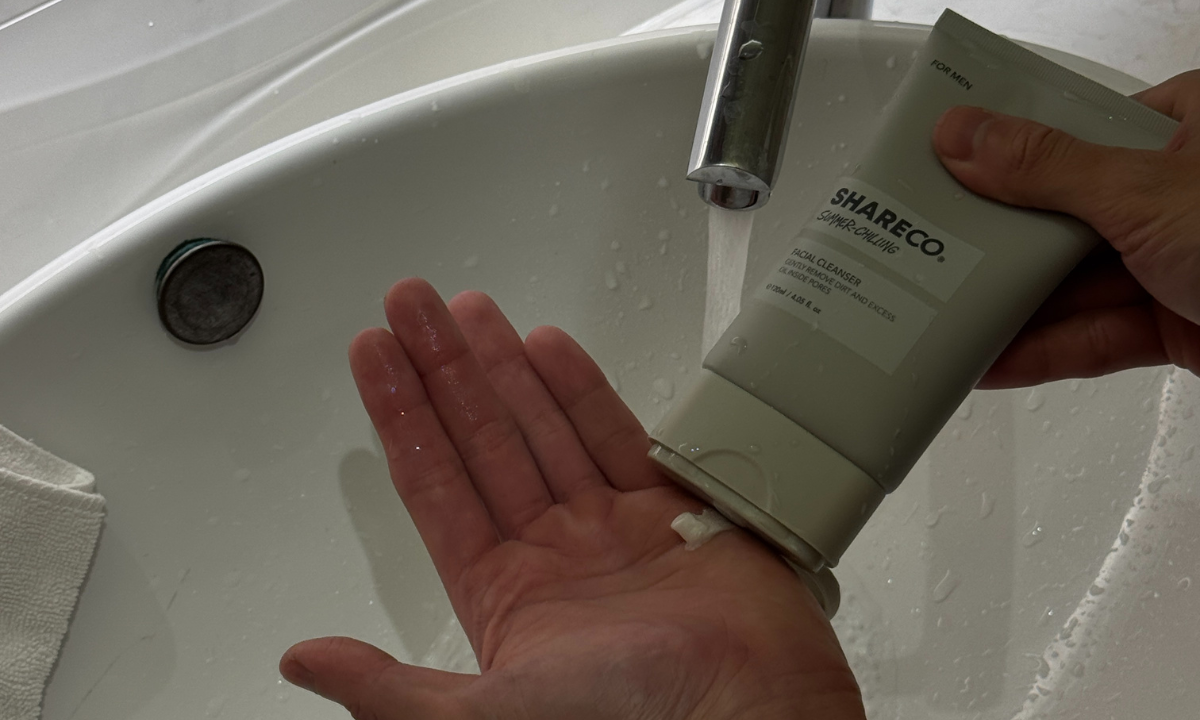 【洗面乳心得】SHARECO 胺基酸潔面乳:洗完臉後的觸感,像被溫柔包覆、乾淨清爽!