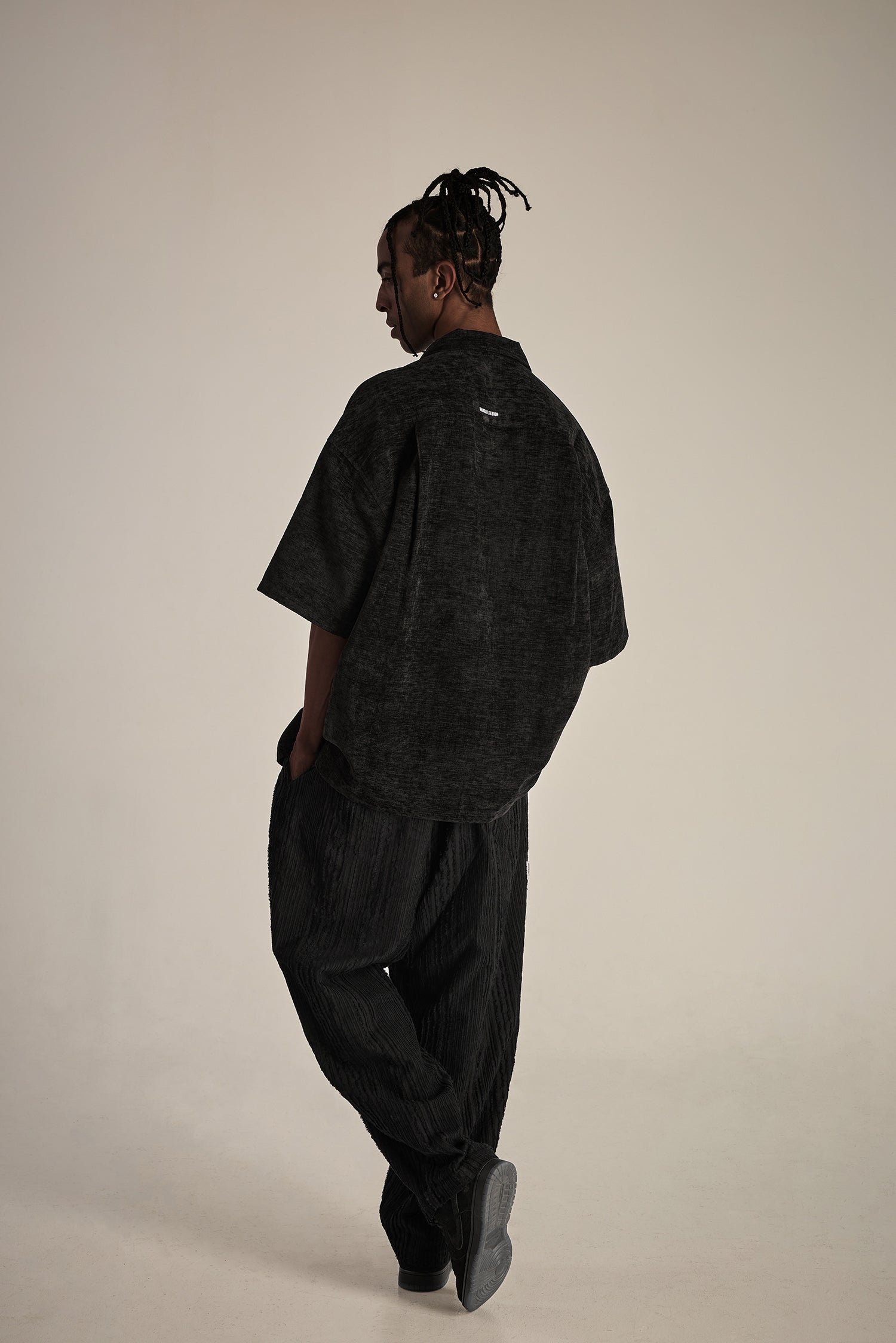 VELVET SHORT SLEEVE SHIRT 條絨寬版襯衫 - SHARECO DESIGN