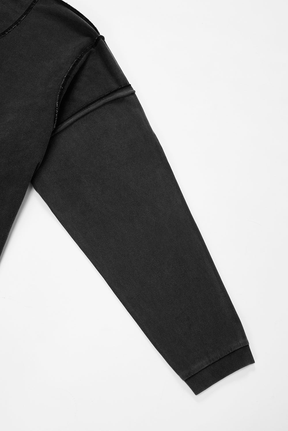 REVERSIBLE WASHED LONG SLEEVE TEE 雙面水洗薄長袖