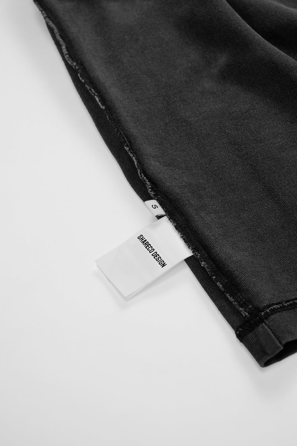 REVERSIBLE WASHED LONG SLEEVE TEE 雙面水洗薄長袖