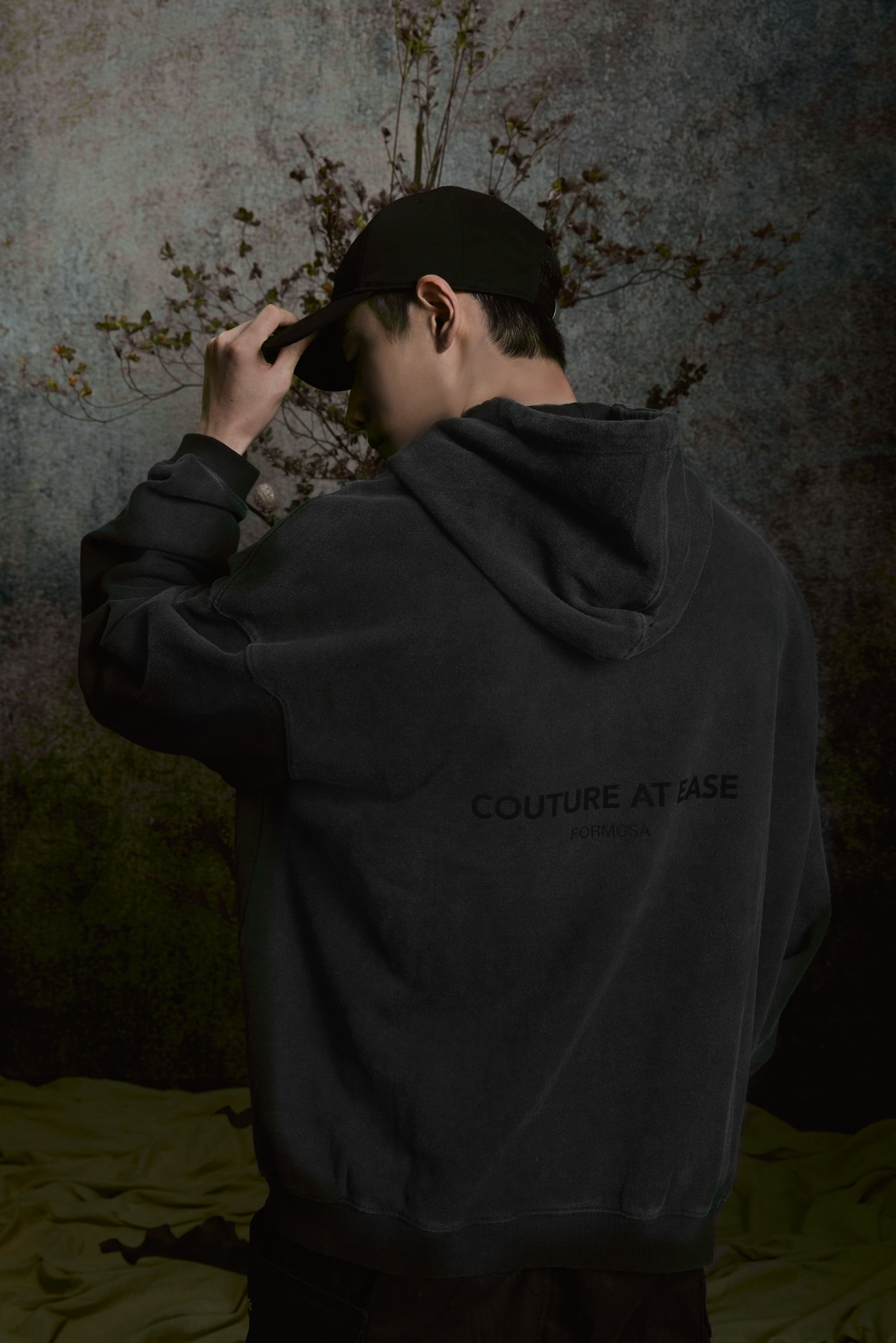 WASHED LOGO HOODIE 水洗 LOGO 帽TEE - SHARECO DESIGN
