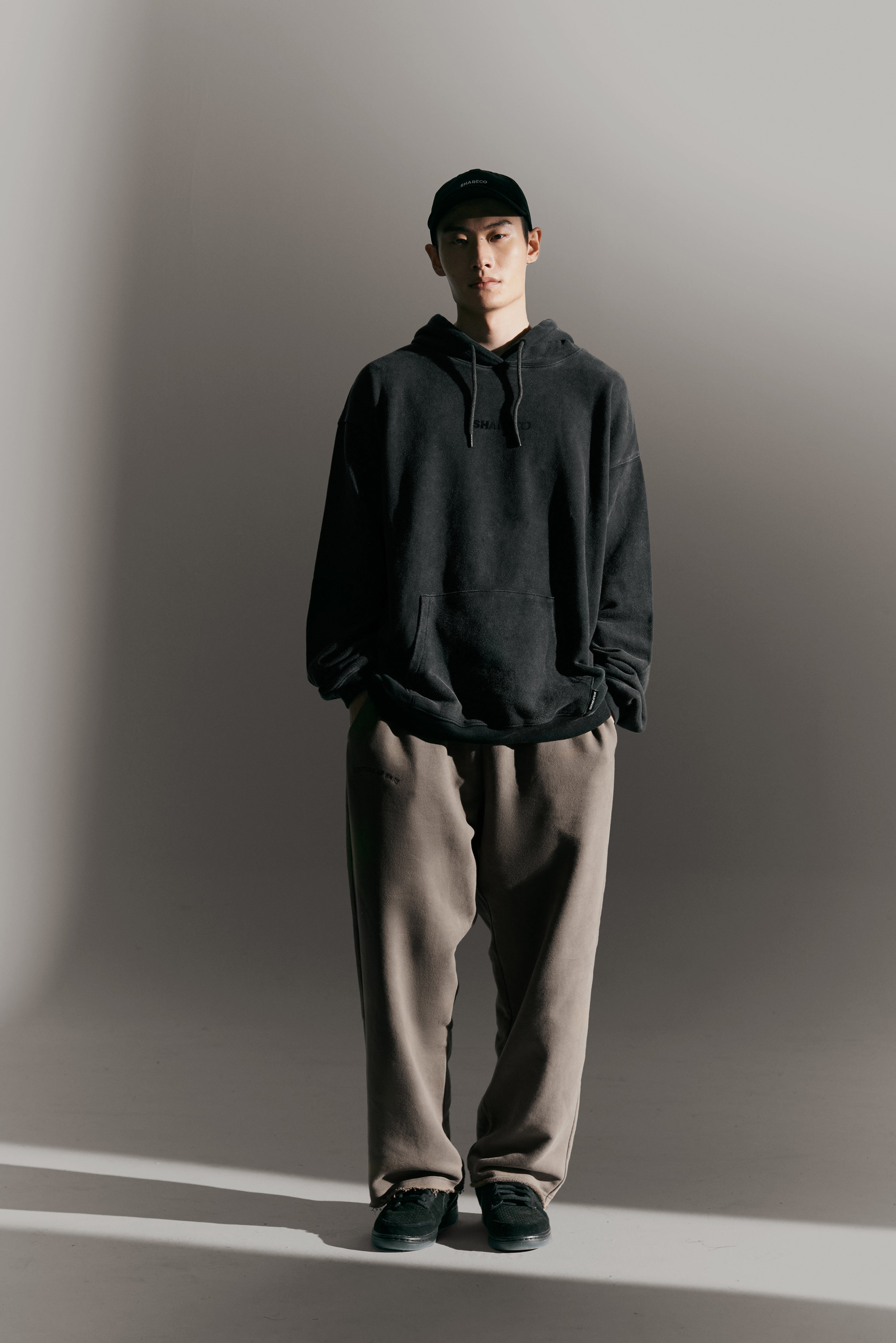 “CAE”WASHED WIDE LEG SWEATPANTS 水洗直筒棉寬褲 - SHARECO DESIGN