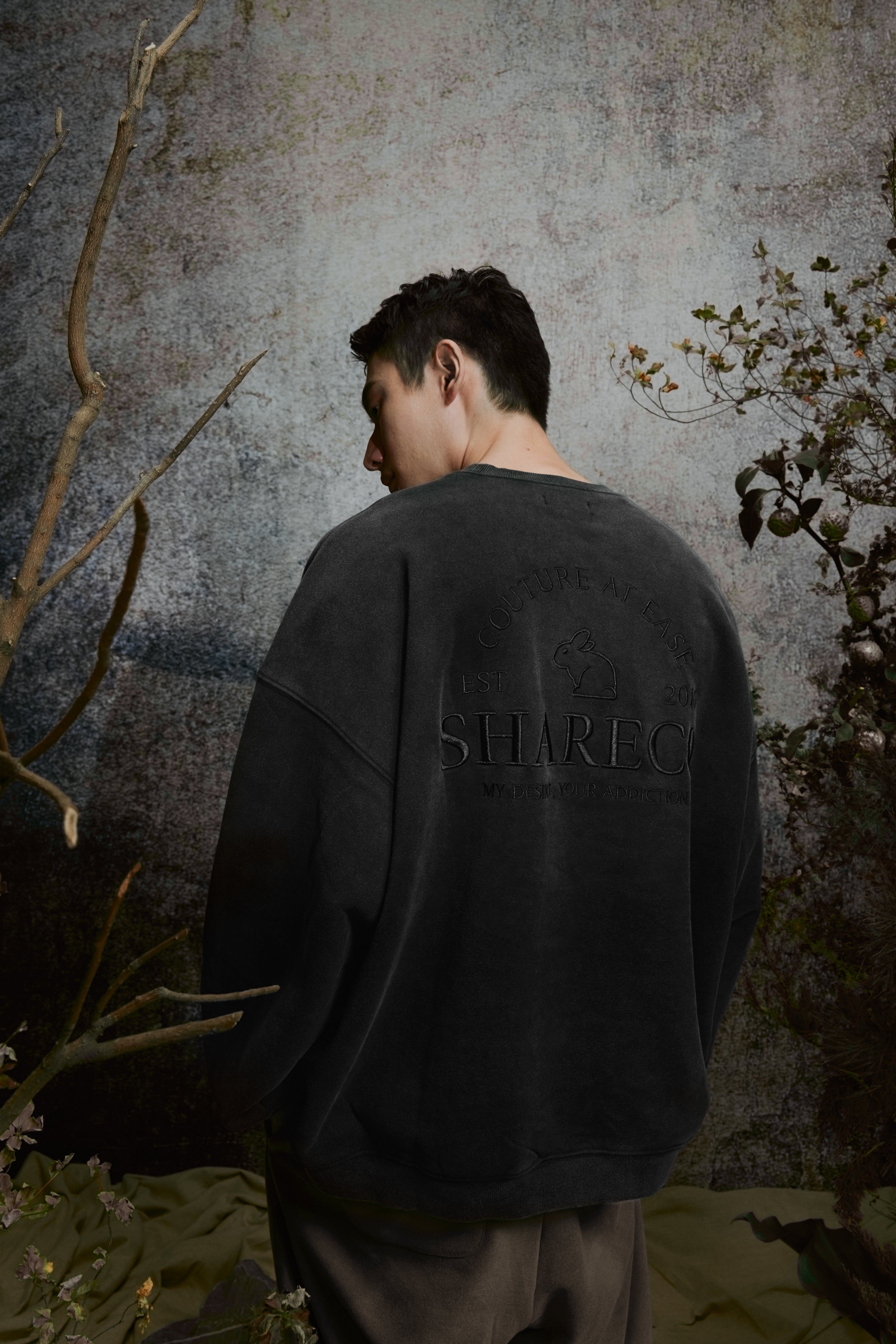 WASHED LOGO SWEATSHIRT 水洗 LOGO 大學TEE - SHARECO DESIGN