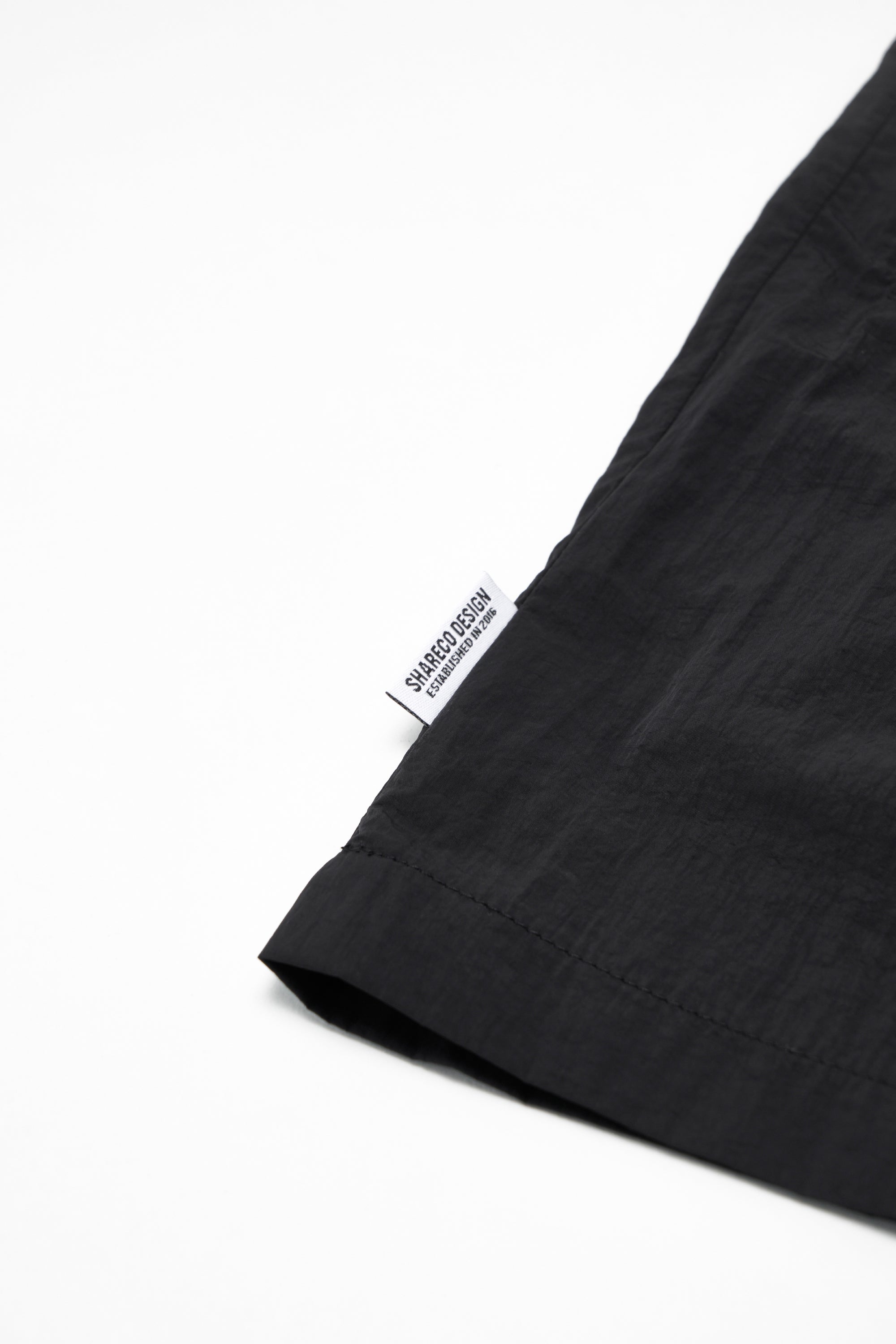LOGO NYLON SHORTS 尼龍短褲 - SHARECO DESIGN