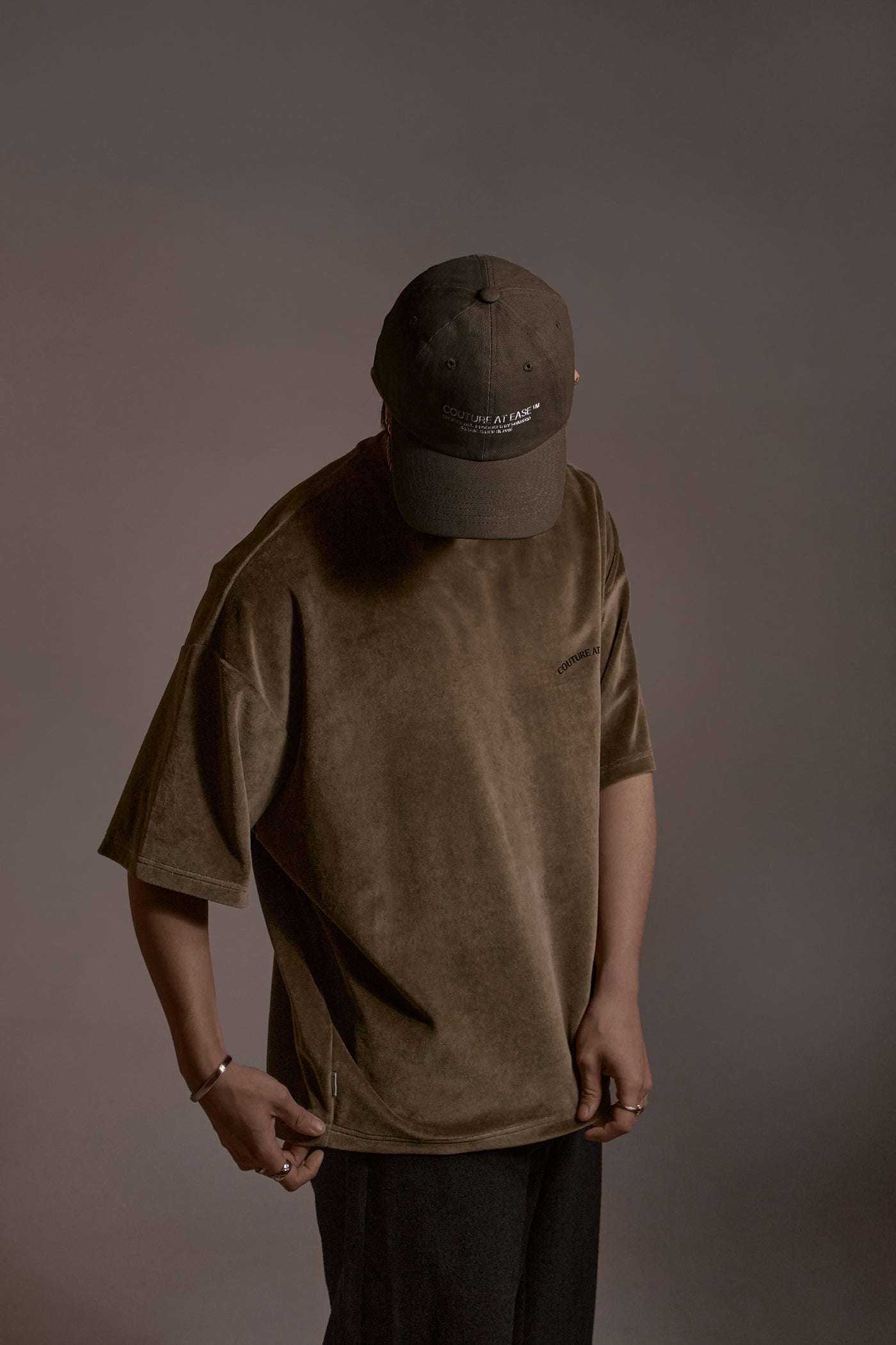 “CAE” VELOUR TEE 絲絨短 TEE