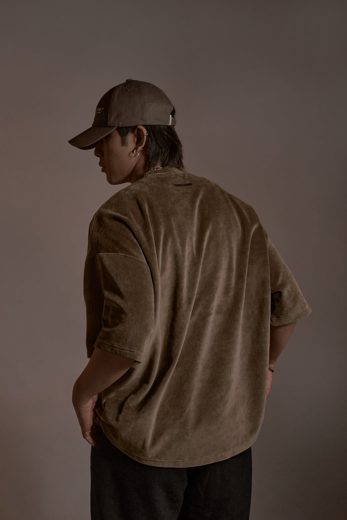 “CAE” VELOUR TEE 絲絨短 TEE