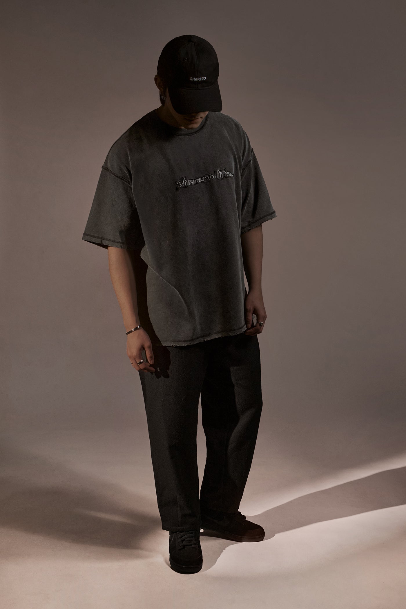“SHARECOLIFE” DISTRESSED TEE 水洗破壞短 TEE