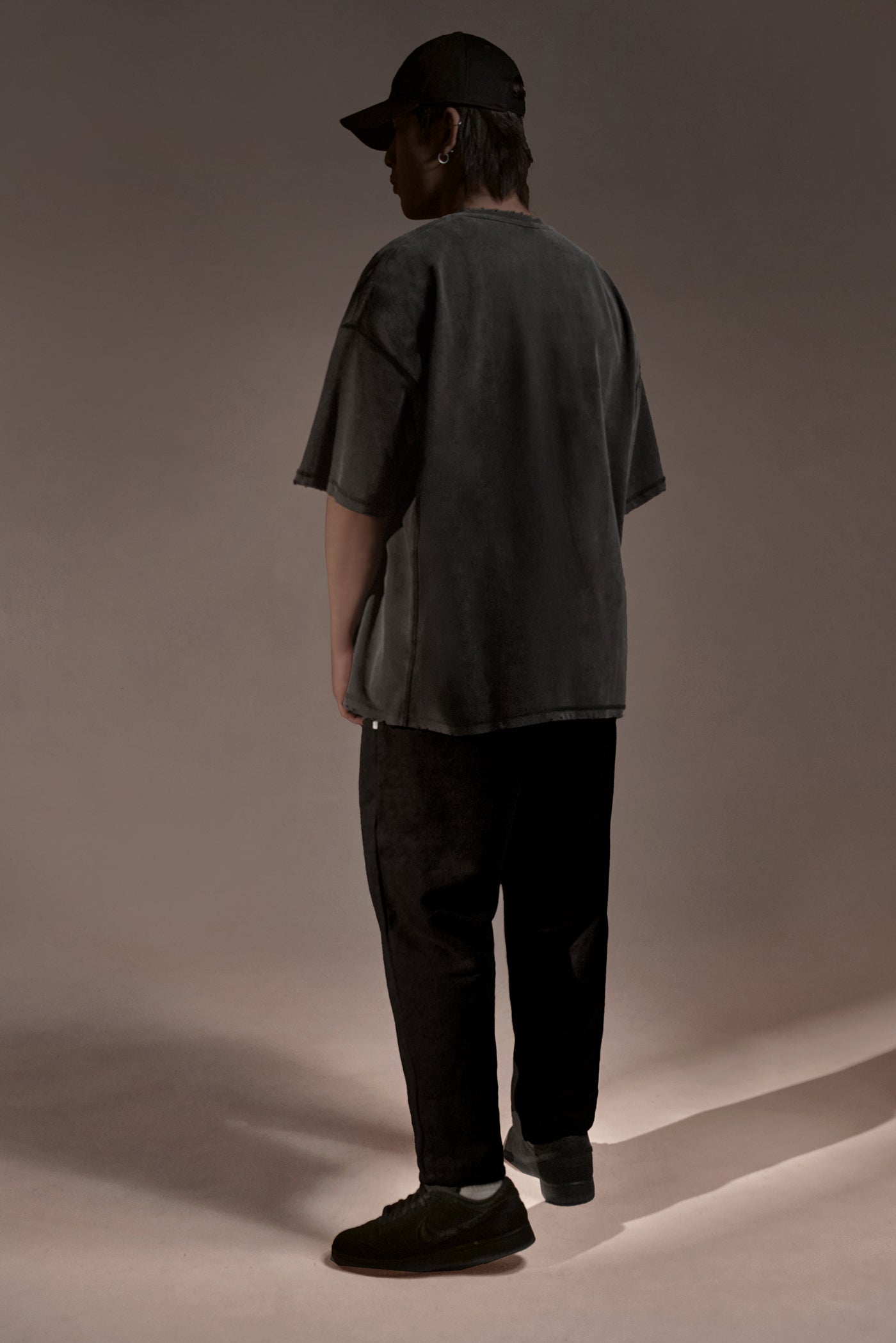 “SHARECOLIFE” DISTRESSED TEE 水洗破壞短 TEE