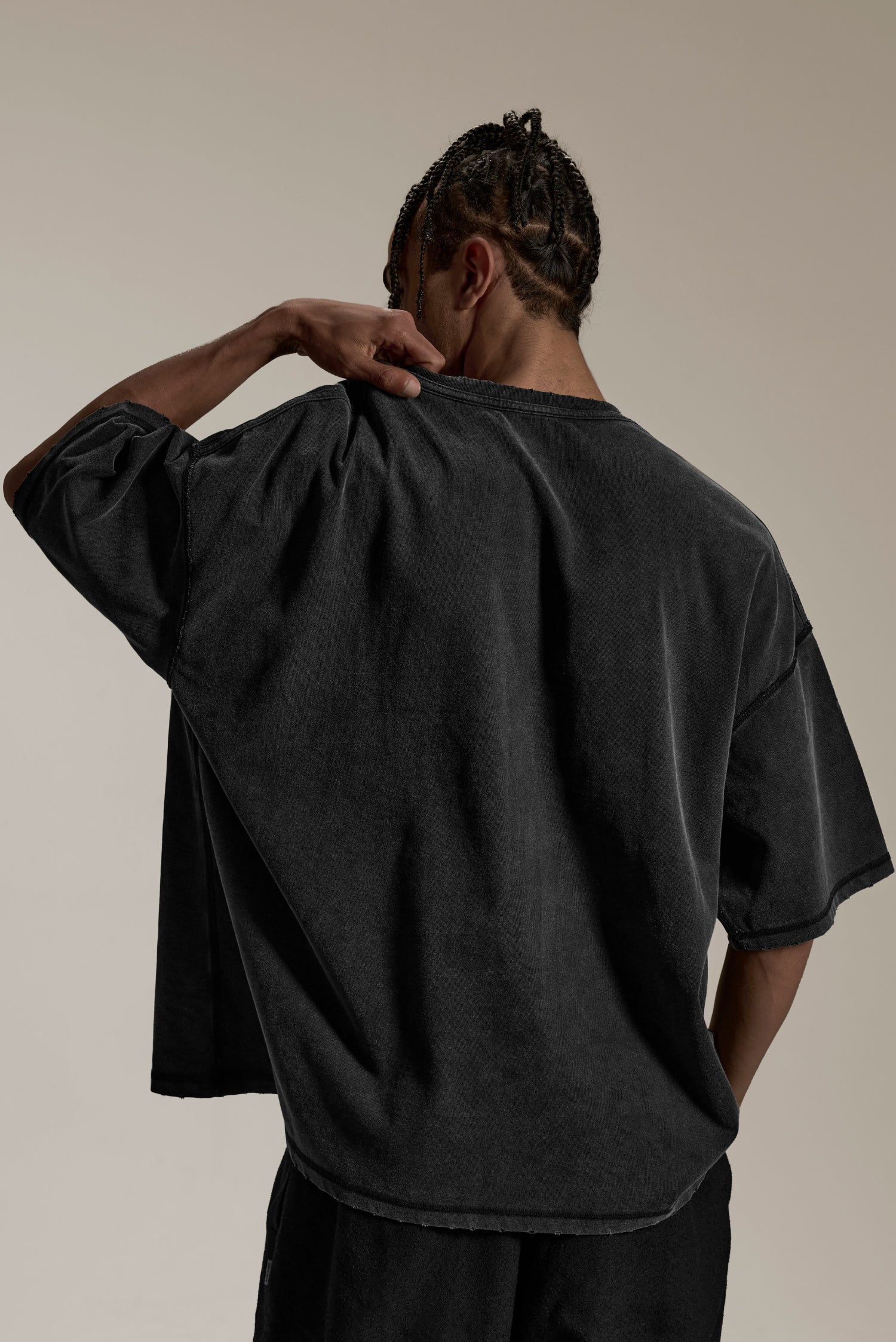 “SHARECOLIFE” DISTRESSED TEE 水洗破壞短 TEE