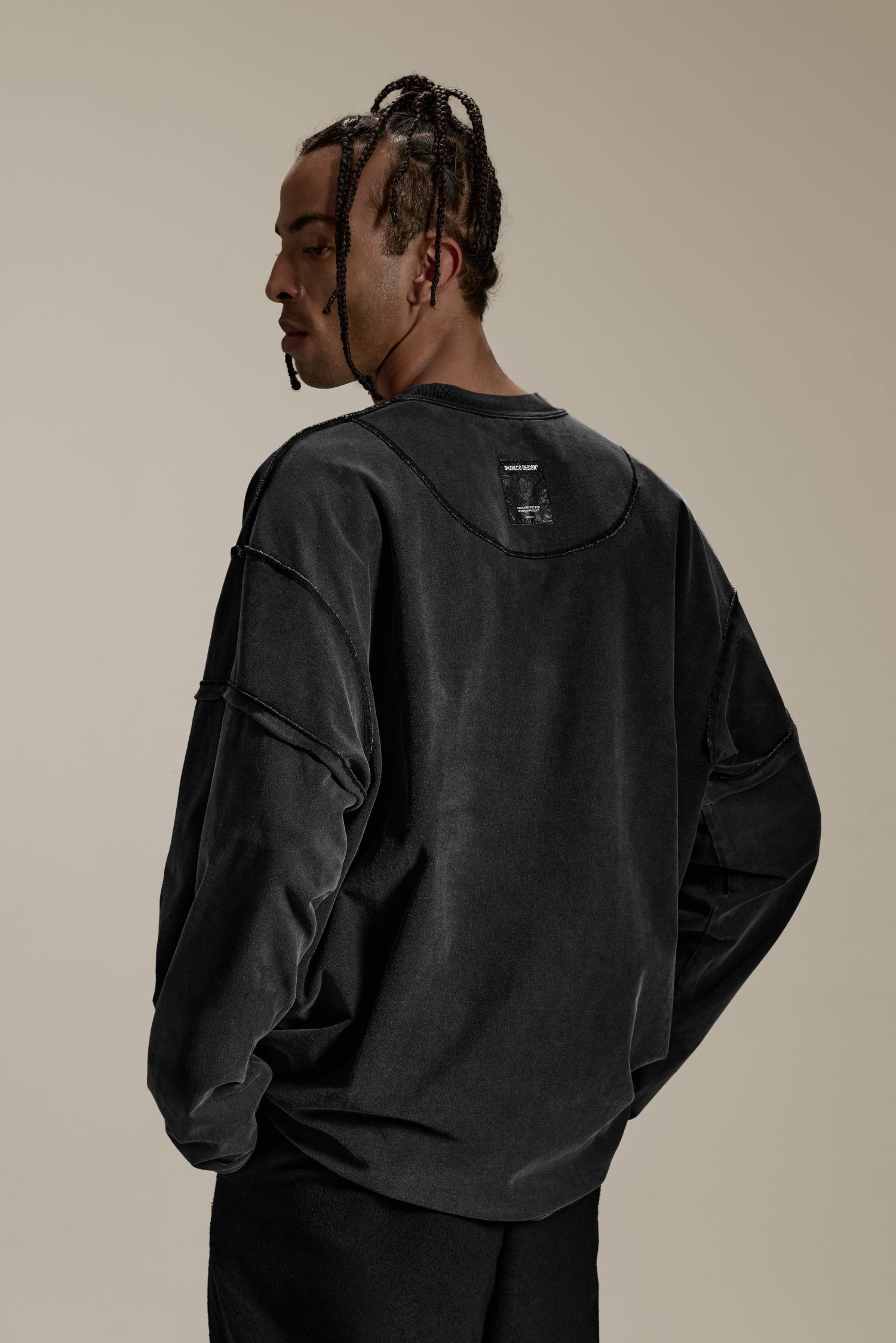 REVERSIBLE WASHED LONG SLEEVE TEE 雙面水洗薄長袖