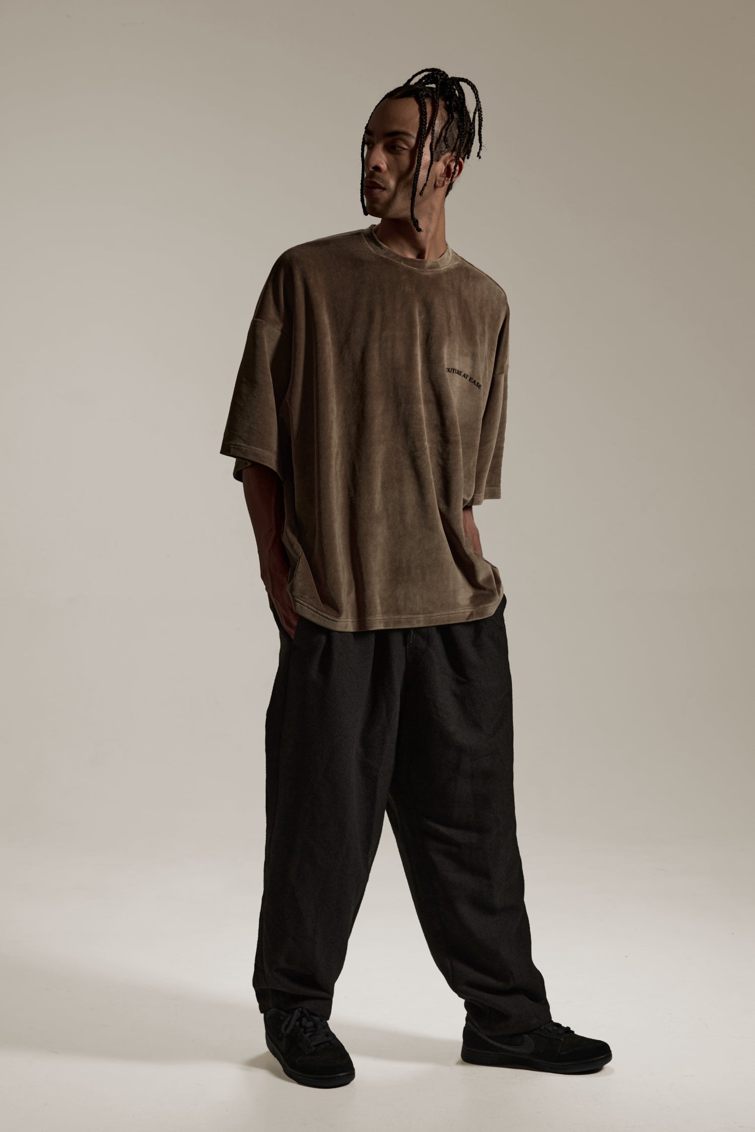 “CAE” VELOUR TEE 絲絨短 TEE