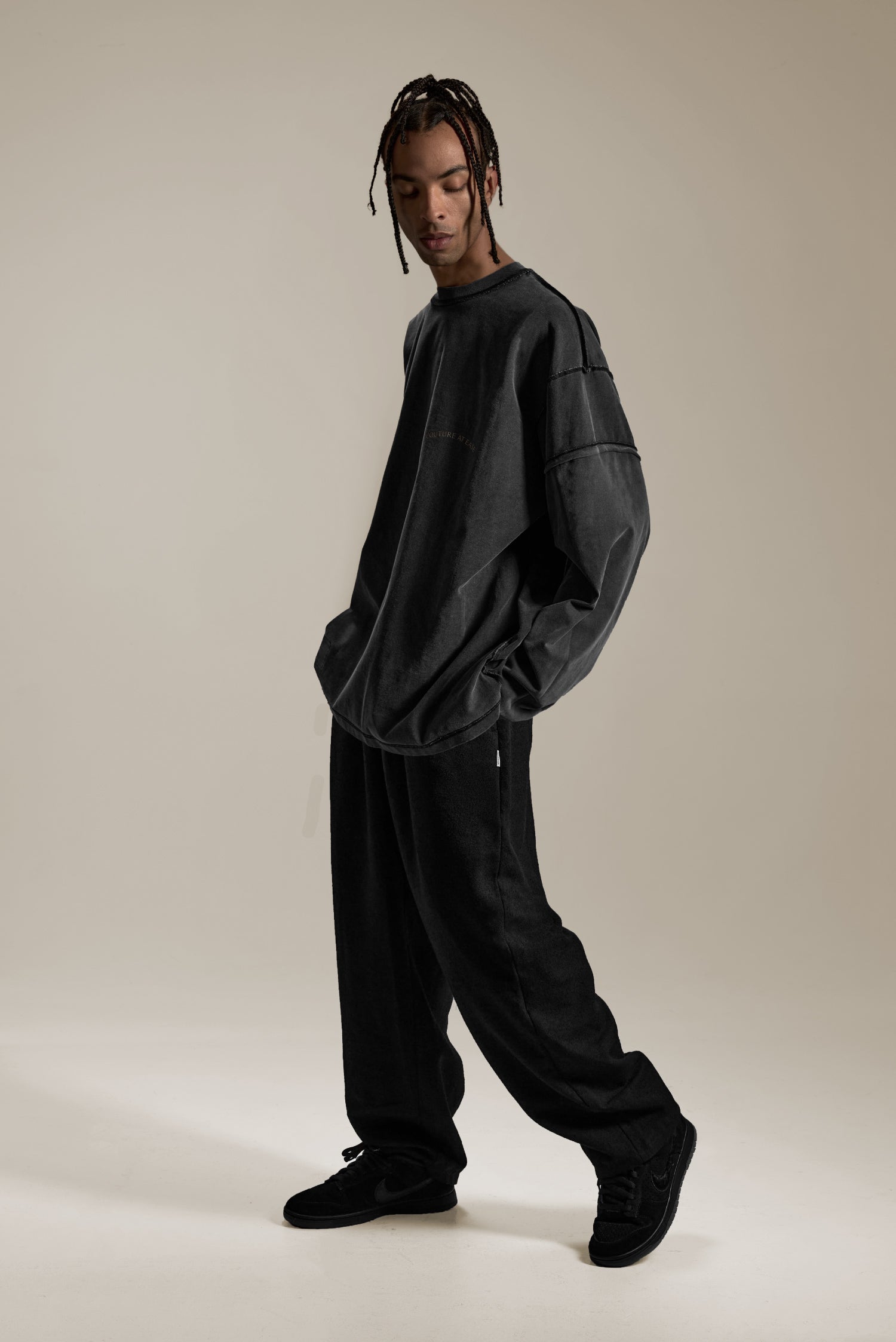 REVERSIBLE WASHED LONG SLEEVE TEE 雙面水洗薄長袖