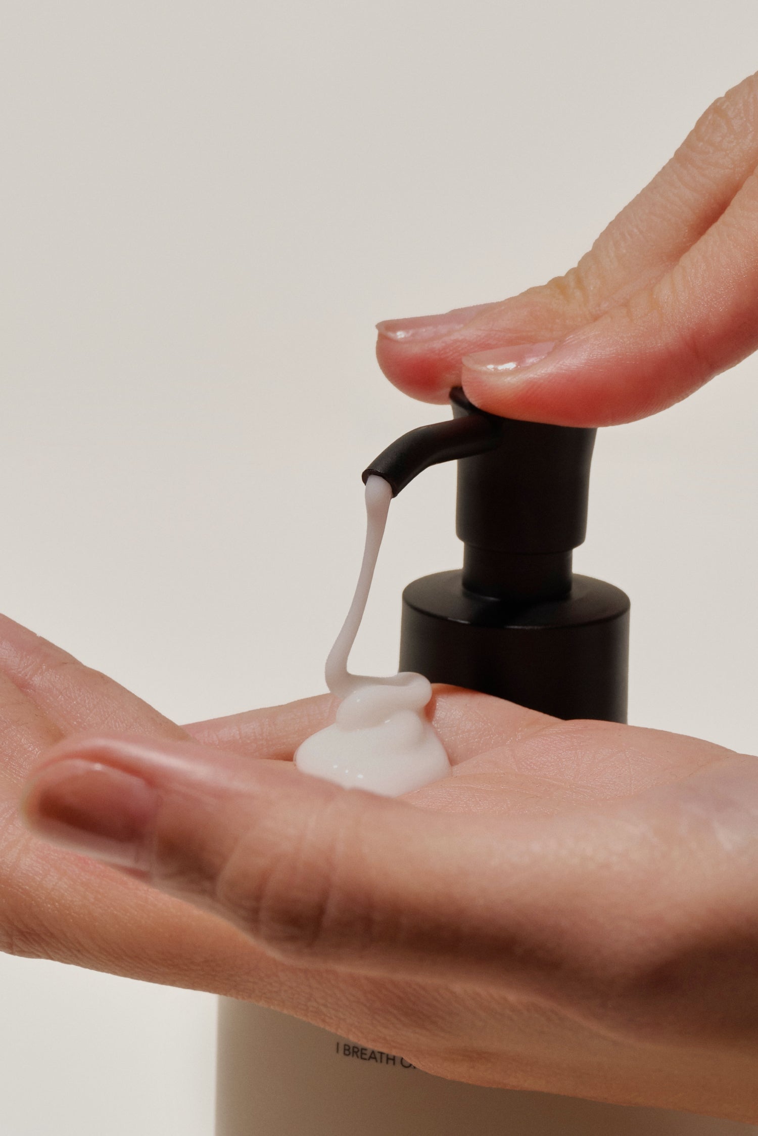 香氛身體乳 - 暖松 SLOWOOD｜300ML